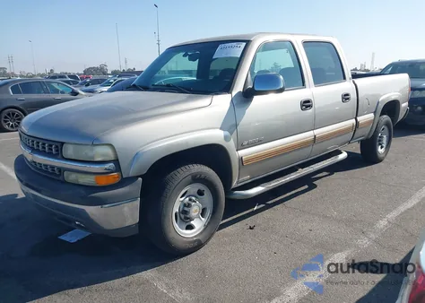 2001 Chevrolet Silverado 1500Hd Ls z USA, uszkodzony, nr VIN 1GCGC13U81F181468